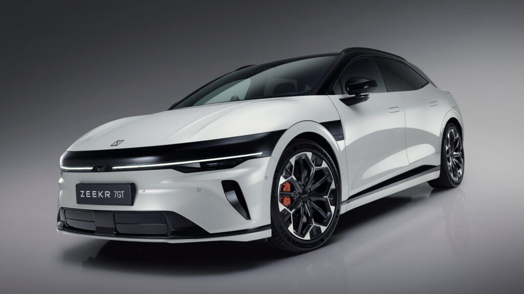 Zeekr 7GT - front