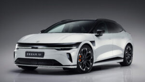 Zeekr 7GT - передняя статическая.