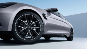 2026 BYD Seal - колесо и двери.