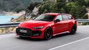 Audi RS 5 Avant с передним приводом.