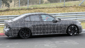 BMW Neue Klasse Sedan - задний угловой угол.