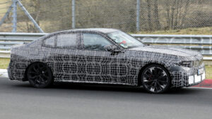 BMW Neue Klasse Sedan - боковой профиль