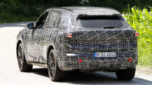 BMW X5 шпионский выстрел - задние 3/4