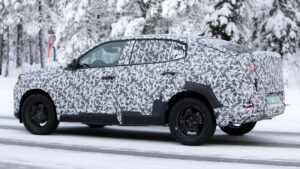 Fiat Panda Fastback - задняя часть под углом.