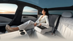 Geely Galaxy E8 - задние сиденья.