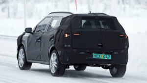 Hyundai compact SUV - rear 3/4