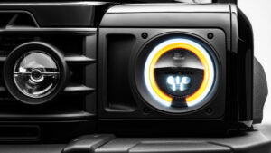 Ineos Grenadier Black Edition - передние фонари.