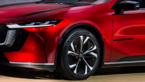 Mazda 6e - колесное колесо.