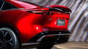 Mazda 6e - задний фонарь.