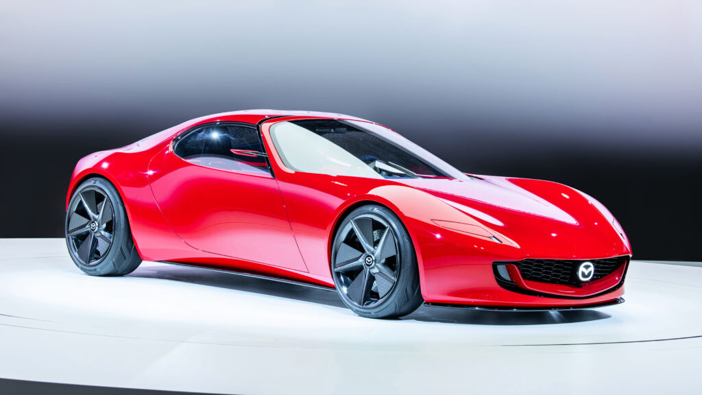 Mazda Iconic SP concept - front 3/4 static