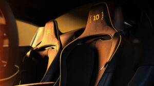 Макларен Артура Спайдер MCL39 Championship Edition - места для сидения.