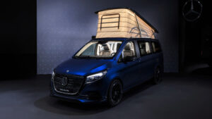 Мерседес Марко Поло - огни.