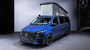 Mercedes Marco Polo - front