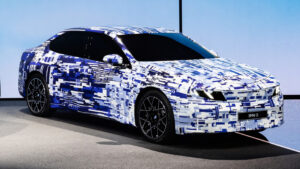 Новый BMW 3 серии (i3) - передняя статическая установка.