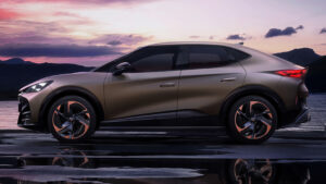 2026 Cupra Tavascan - боковой профиль.