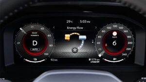 2026 Nissan X-Trail - дисплей для водителя.