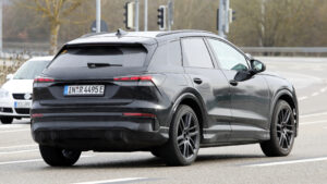 Audi Q4 Facelift - rear 3/4