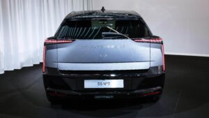 DS No7 - полная задняя студия.