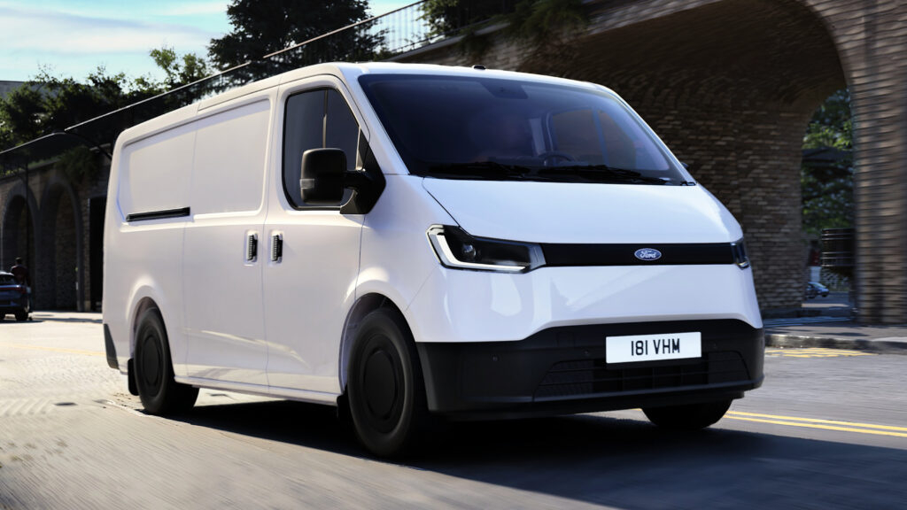Новый электрический фургон Ford Transit City прибывает, чтобы доставить ваши посылки Ford Transit City - front action