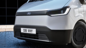 Ford Transit City - детали передней части.