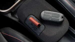 MINI 1965 Victory Edition - ключ и центральная консоль.