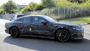 Новый суперсалон Mercedes-AMG EV - передний фронт.