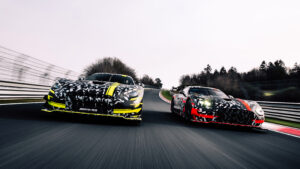 Тейзер Mercedes-AMG GT Track Sport - дуэт переднего трекинга.