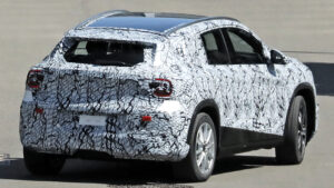 Мерседес GLA - задняя 3/4 - задняя 3/4.