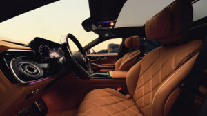 Mercedes-Maybach S-класс - передние сиденья.
