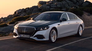 Mercedes-Maybach S-Class - front action