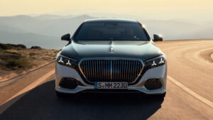 Mercedes-Maybach S-Class - с полным передним приводом.