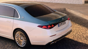 Мерседес-Майбах S-класс - задняя деталь.