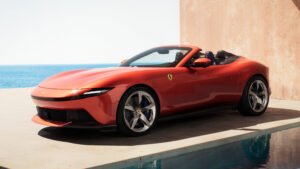 Ferrari Amalfi Spider - передняя статическая установка.