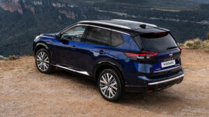 Новый Nissan X-Trail N-Trek - синий задний 3/4