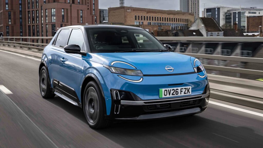 Nissan Micra - front tracking