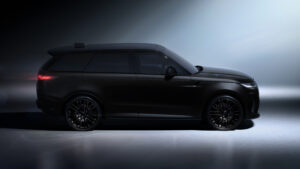 Range Rover Sport SV Ultimate с черной стороной