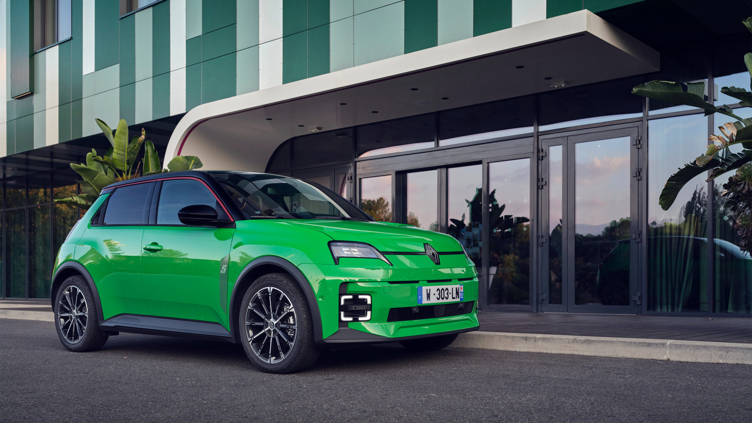 Будущее Renault - 5 5