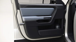 Дверные двери Rivian R2