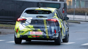 Vauxhall Corsa GSE - задняя часть