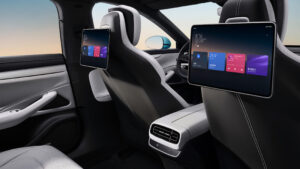 Xiaomi SU7 интерьер интерьера.