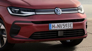 2026 Volkswagen Caddy - красный передний край