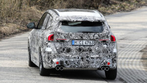 BMW X1 Facelift - задняя часть.