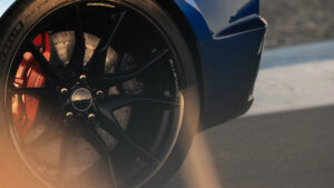 Chevrolet Corvette Grand Sport - задняя часть из сплава.