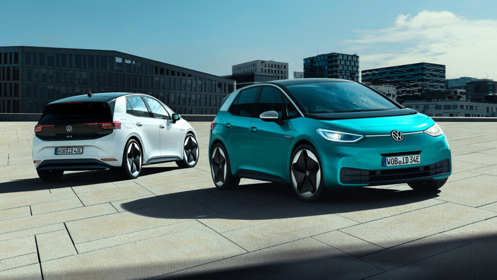 Volkswagen ID.3 - front and rear