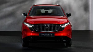 Mazda CX-5 - полная передняя часть.