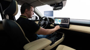 Mazda CX-5 - интерьер Шейна Уилкинсона.