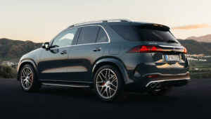 Mercedes-AMG GLE 53 - задние статические сигналы.