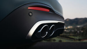 Mercedes-AMG GLE 53 - выхлопные трубы.