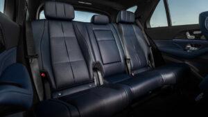 Mercedes GLE - задние сиденья.