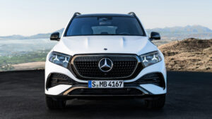 Mercedes GLE - полный передний статический.